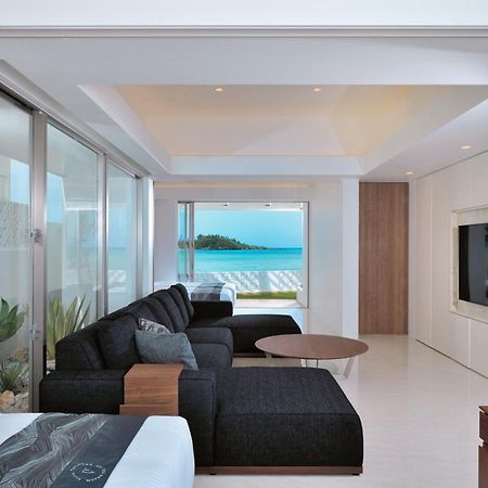 Villa Valiosa On The Beach Onna Extérieur photo